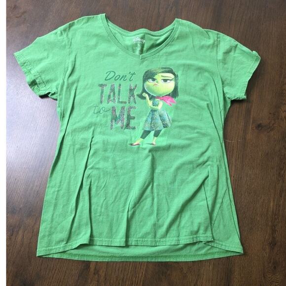 Disney Parks Women's Disney Life Green Graphic V-Neck T-Shirt Womens Size Large - Picture 1 of 16